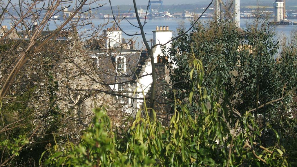 Апартаменты Crawsteps South Queensferry Номер фото